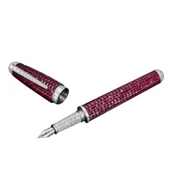 New designed pen inlaid with diamonds